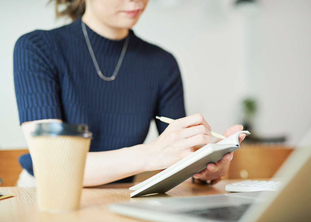 クリエイティブ制作